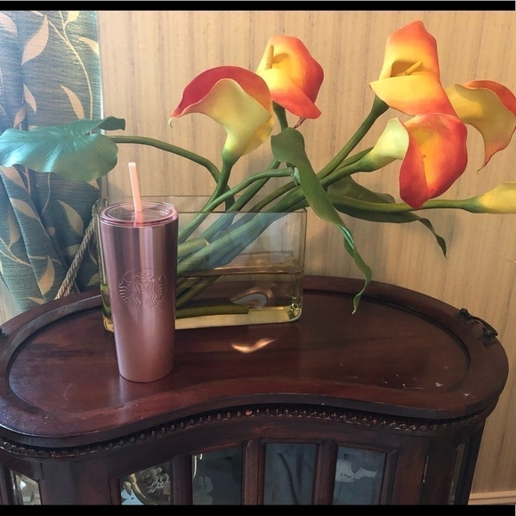 Starbucks Rose Gold Cold Cup Holiday - Picture 2 of 11